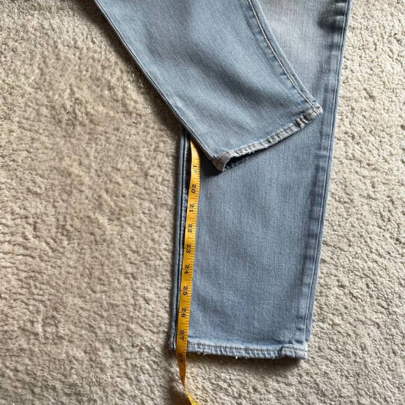 NWT Old Navy OG Straight Distressed Women's Jeans Size 6 - Picture 8 of 10